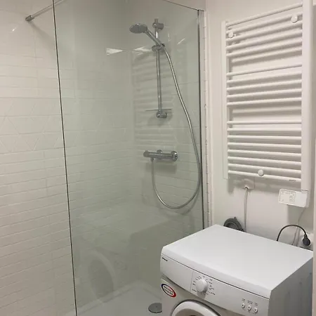 Duplex 100m De La Et 20min Des Chantiers *