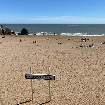 Duplex 100m De La Et 20min Des Chantiers Apartment