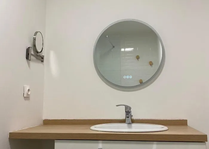 Apartment Duplex 100m De La Et 20min Des Chantiers *